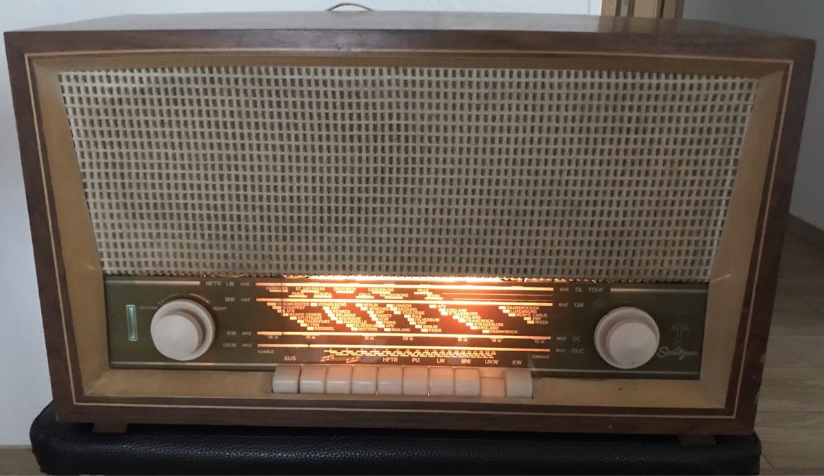 Radio: Radio Sondyna Model E 6120 – Usato da Burgdorf venduto da Blau4002