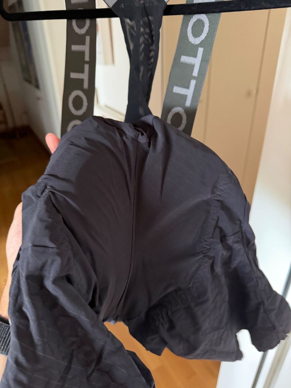 Hosen: Q36.5 Dottore Pro Bib Short Man Size M – Gebraucht aus Küsnacht ZH von gma_67jc 3