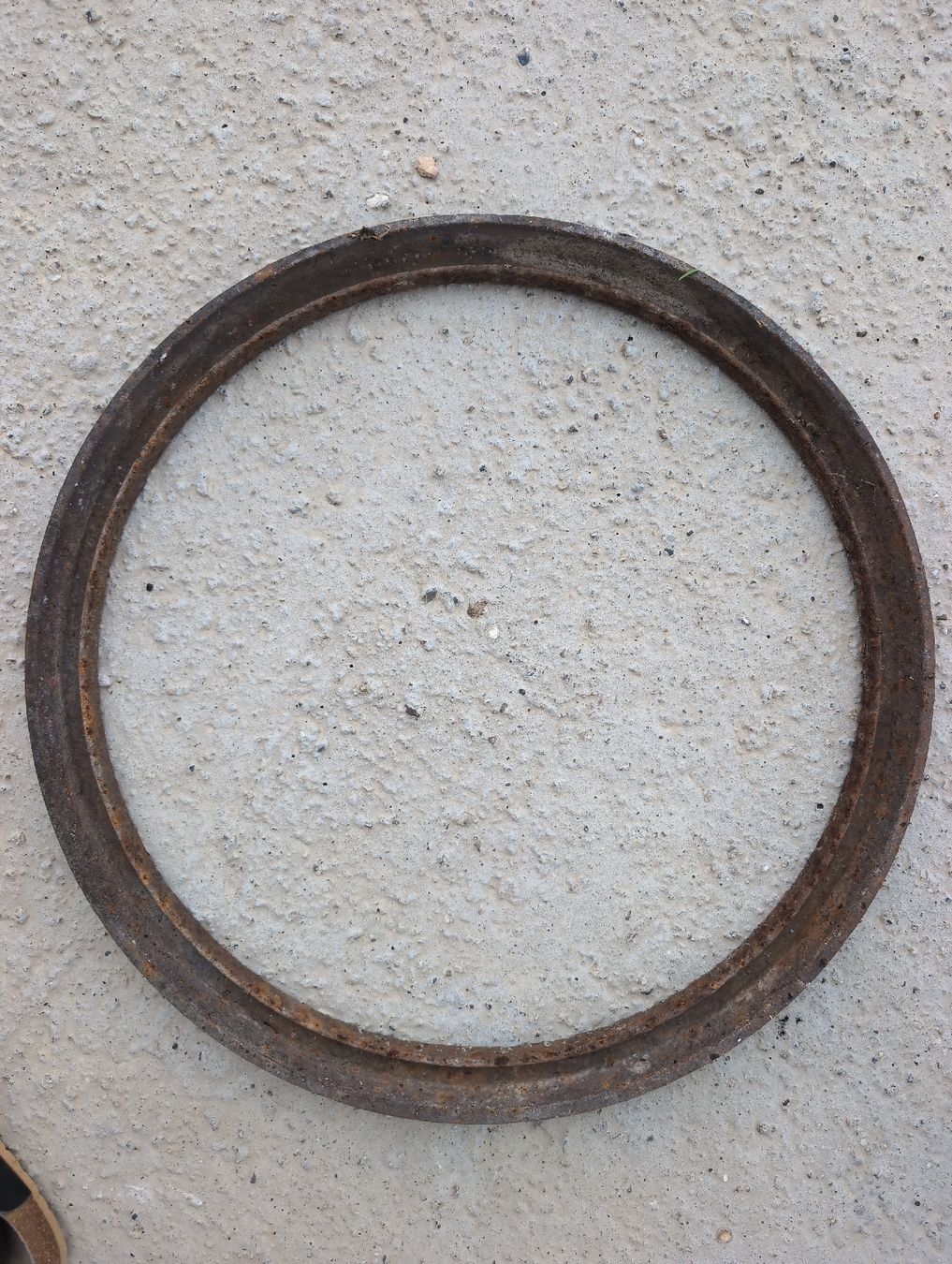 Griglie e Inferriate: Ring zu CH Schachtdeckel 53.5cm – Usato da Rebstein venduto da iseli79