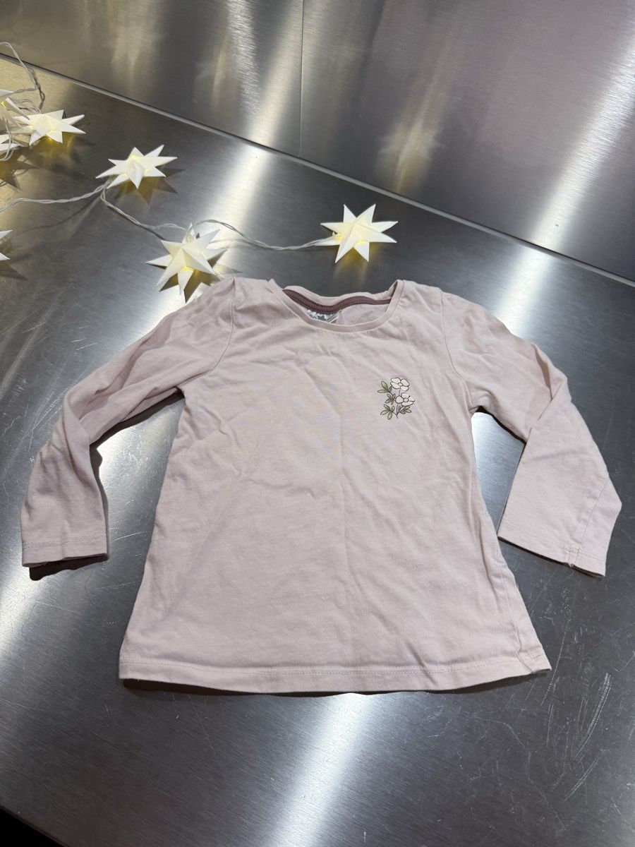 Maglioni & Felpe: Mädchen Pullover Shirt, Grösse 92 – Usato da Langenthal venduto da vik_v5ml