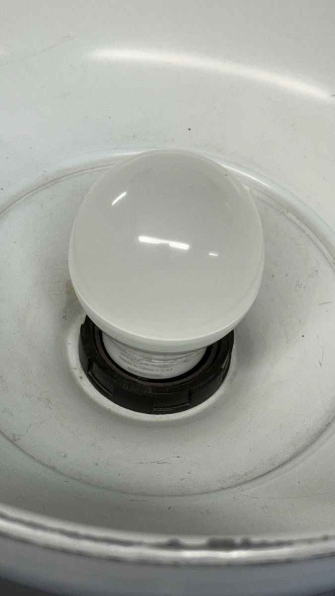 Lampade: Antike Stehlampe Messing mit Lampenschirm – Usato da Wollerau venduto da Shaktidream 3
