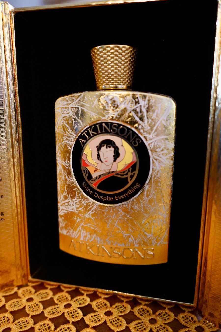 Atkinsons Profumi & Eau de Toilette: Atkinsons Reserve Collection Shine Despite Everything Parfüm – Usato da Einigen venduto da ScentSational 1
