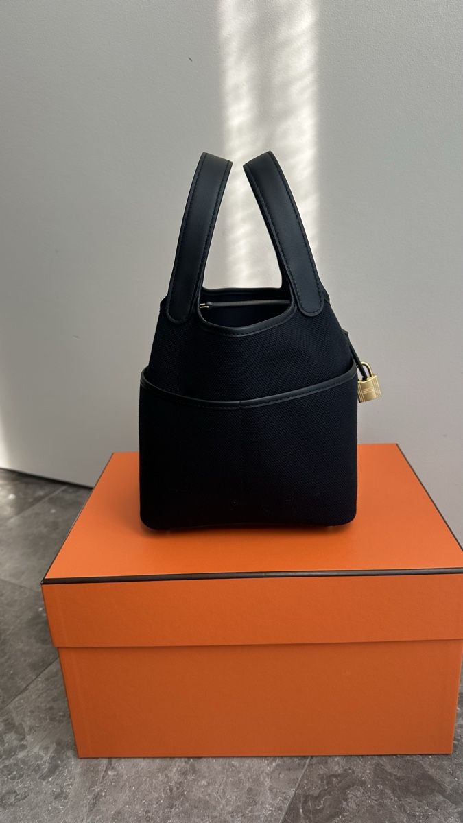 Hermès Borse da donna: Hermes Picotin cargo 18 – Nuovo e nell'imballaggio originale da Paradiso venduto da Under_sun 2