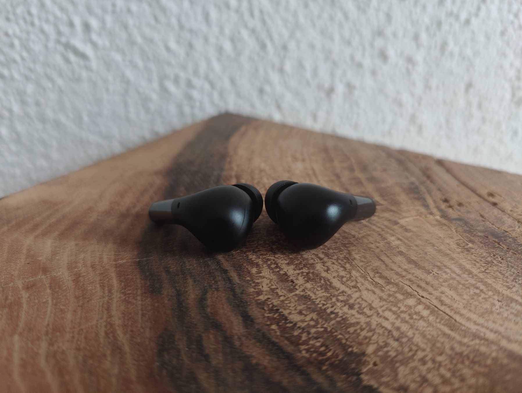 OnePlus Cuffie: OnePlus Buds Pro Matte Black Bluetooth In-Ear Kopfhörer – Usato da Sulgen venduto da WhiteWolf3 7