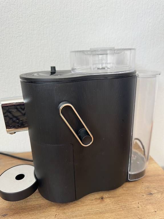 Coffee B Macchine per caffè & Macchine per espresso: Machine à café à vendre – Usato da Romanel-s-Lausanne venduto da yas_7m2m 2