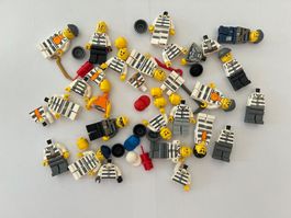 Lego - lot de figurines City prisonniers