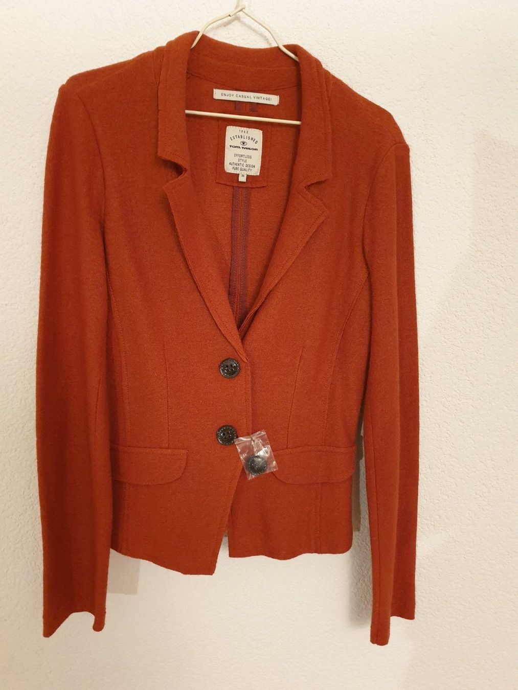 Tom Tailor Vestes: Veste Tom Tailor – Neuf (Voir description) à Echallens par dianitas