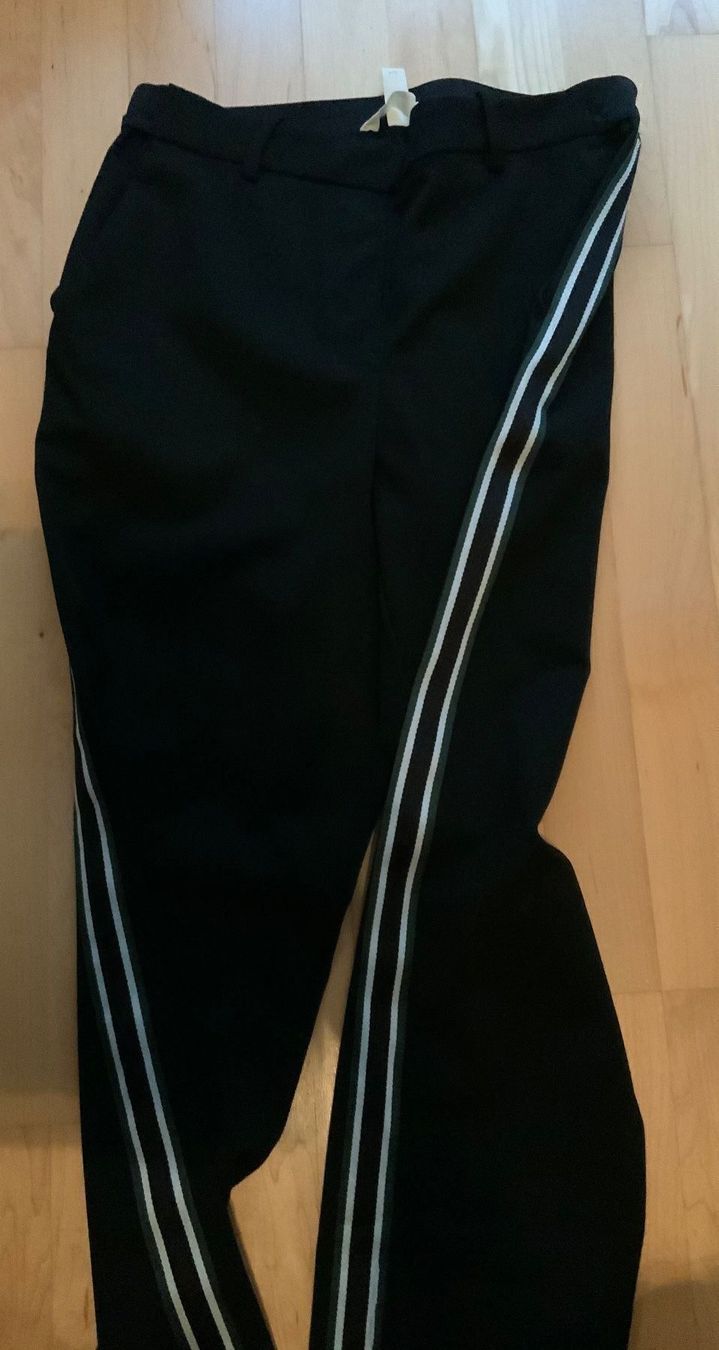 H&M Pantaloni: Coole Hose mit Seitenstreifen Gr. 38 – Nuovo (secondo la descrizione) da Altendorf venduto da Eastwick4 1