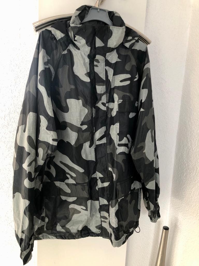 Giacche: Regenjacke – Usato da Schlieren venduto da Sunshines 1