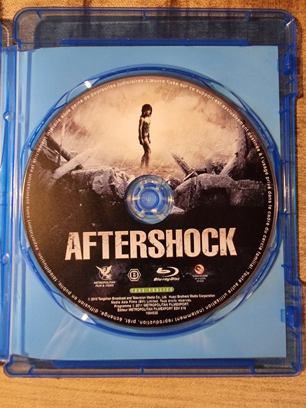 Tutti i DVDs: Aftershock (Tremblement de terre à Tangshan) – Nuovo (secondo la descrizione) da Chavannes-près-Renens venduto da XWR4 2