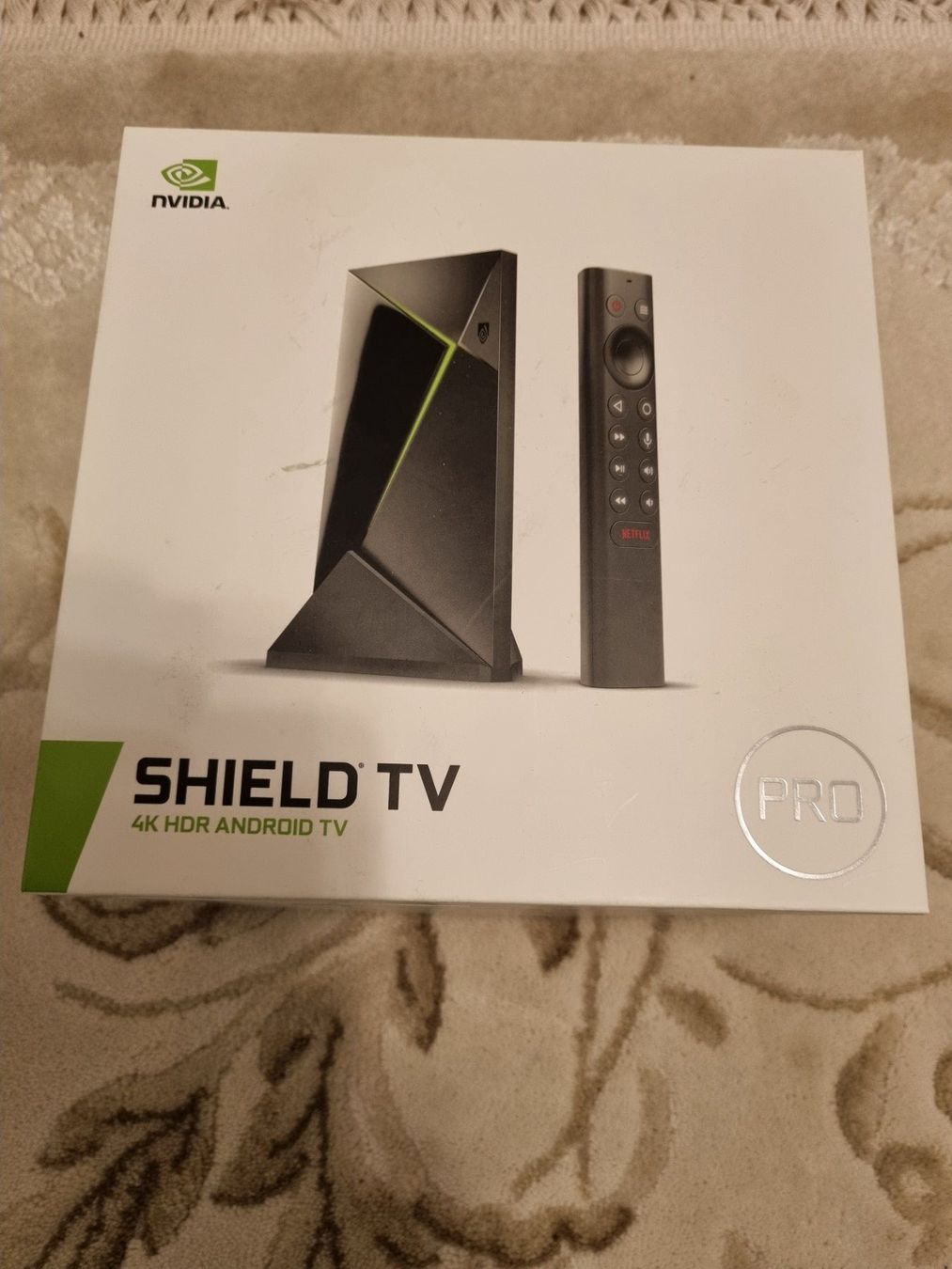 Nvidia Multimediaplayer & Streamer: Fast neue Nvidia Shield TV Pro – Komplettset + 2 Controller – Gebraucht aus Zürich von x.25