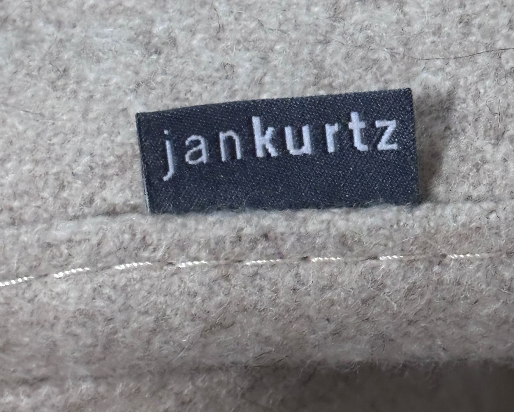 Poltrone: Sessel Stoff Hellbeige von jankurtz – Nuovo (secondo la descrizione) da Chur venduto da elifornico 5