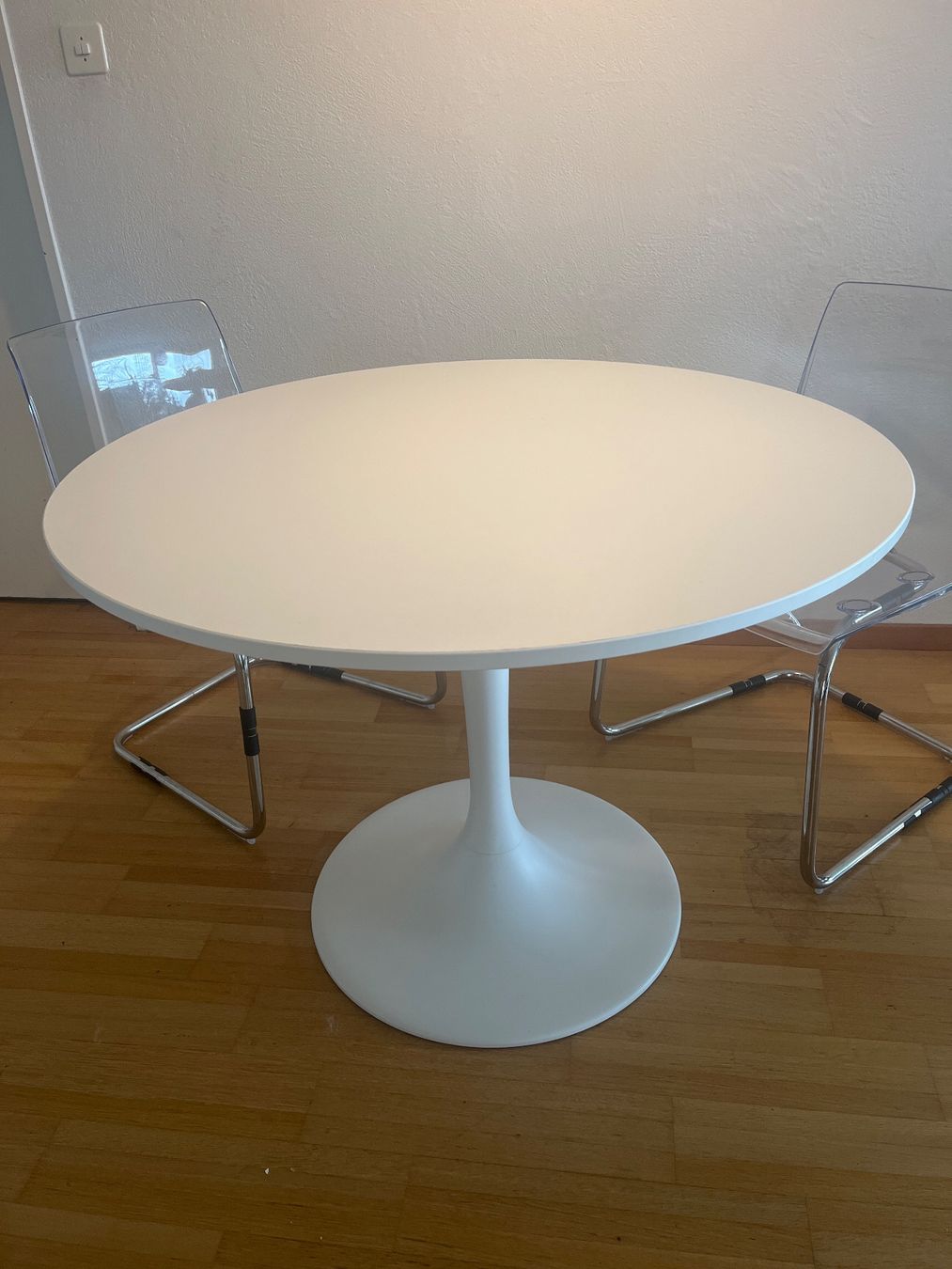 Ikea Set di tavolo e panche: Esstisch mit 4 Stühlen – Usato da Neerach venduto da wal_2dyz 1