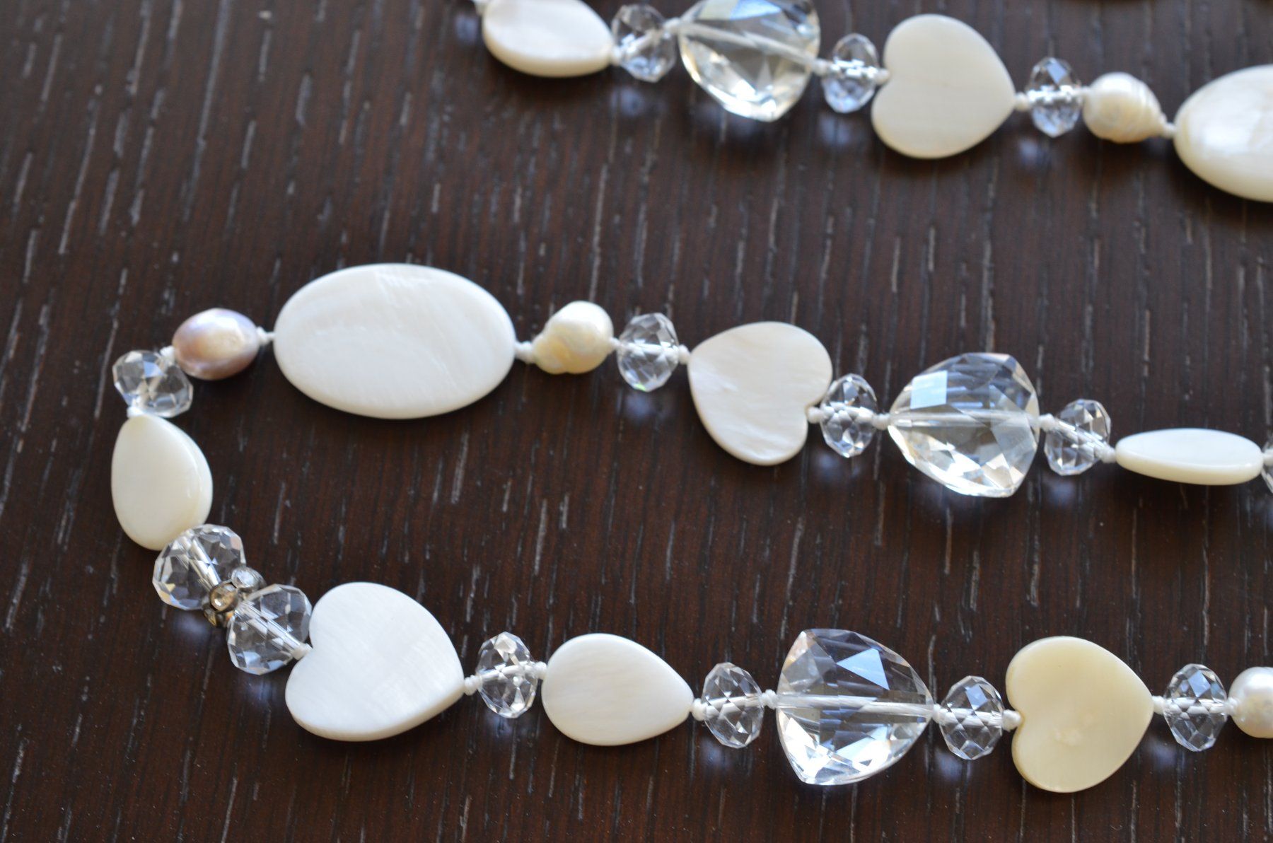 Catenine: Collier nacre cristaux perles 84 cm – Usato da La Croix (Lutry) venduto da OMEGA07 1
