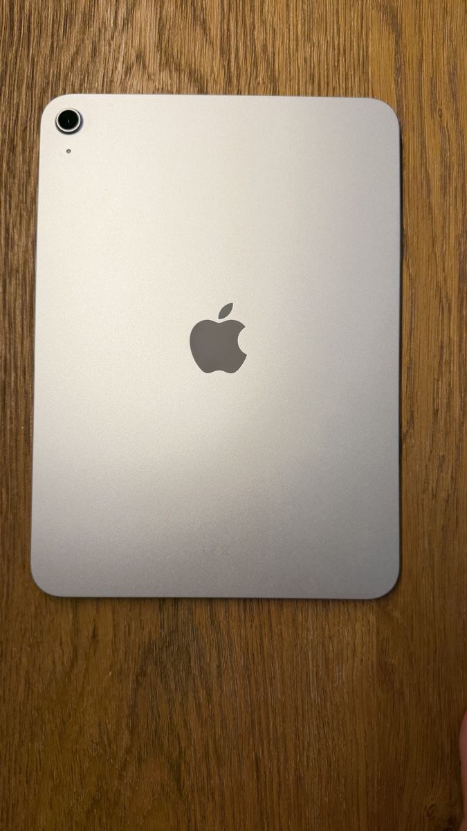 Apple Tablet PC: Apple iPad 2025 + Hülle + Tastatur + Stift – Nuovo (secondo la descrizione) da Berikon venduto da Peter_Graf_d1 4