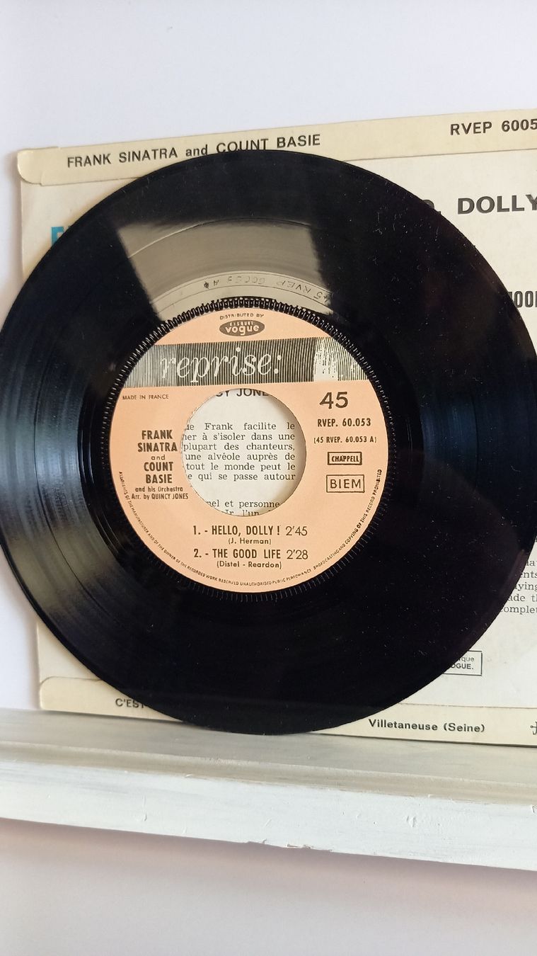 Dischi in vinile: Frank Sinatra & Count Basie - Hello, Dolly! Single RVEP – Usato da St. Gallen venduto da Bir_Rer 2