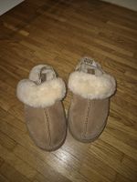 Chaussons UGG camel T.36 