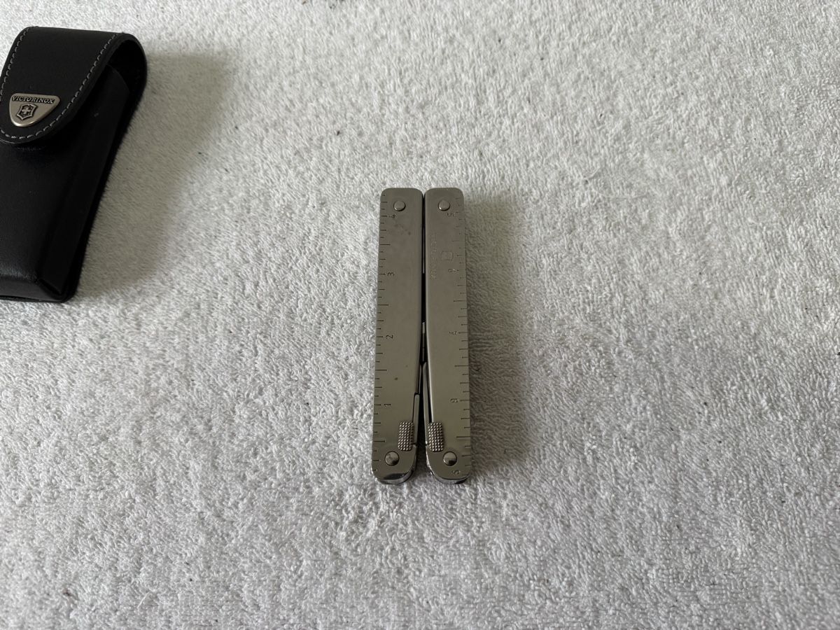 Victorinox Tutti gli attrezzi: Victorinox Swiss Tool – Usato da Lenzburg venduto da Meister_k 3