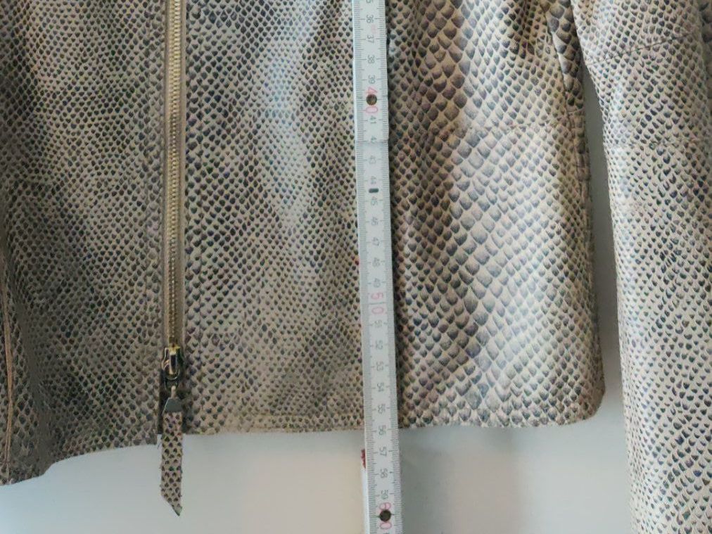 Luisa Cerano Giacche: LUISA CERANO Lammnappa-Lederjacke Schlangenoptik – Usato da St. Gallen venduto da secondhandy111 9