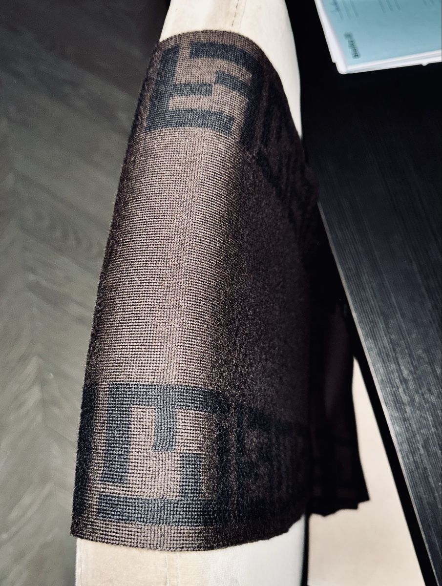 Fendi Foulards, Tücher & Schals: Fendi Scarf - Monogram – Neu (gemäss Beschreibung) aus Collonge-Bellerive von alejan_0984 2