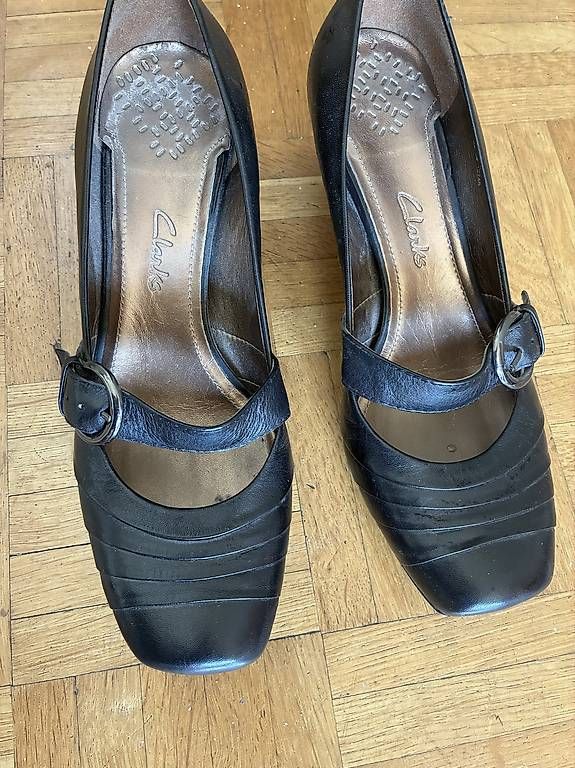 Damenschuhe: Clarks Damen Schuhe  – Gebraucht aus Bern von Aniba23