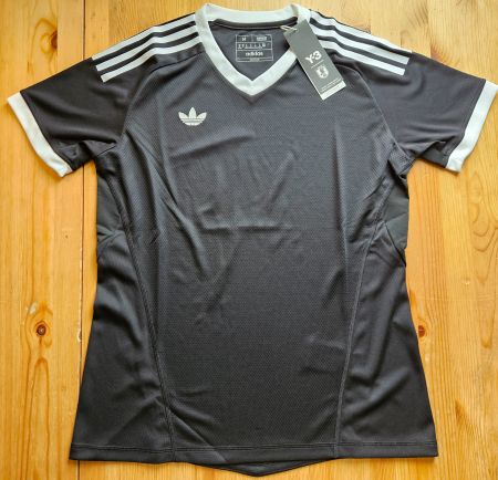 Sport T-Shirt adidas Damen NEU Gr. M (38-40) Bekleidung