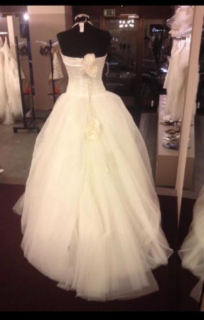 Hochzeitskleid von Liluca Brautmode