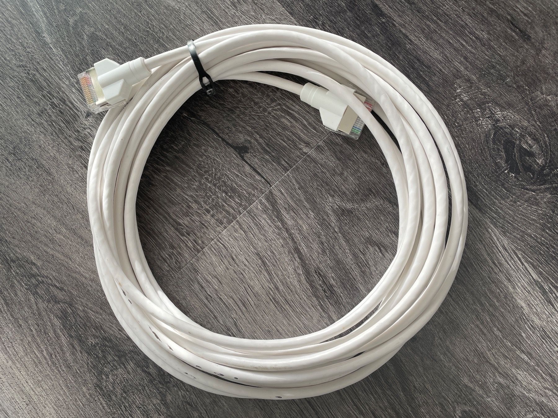 Bang & Olufsen Cavi: Bang Olufsen ML Kabel weiss 7m – Nuovo (secondo la descrizione) da La Plaine venduto da sil4555