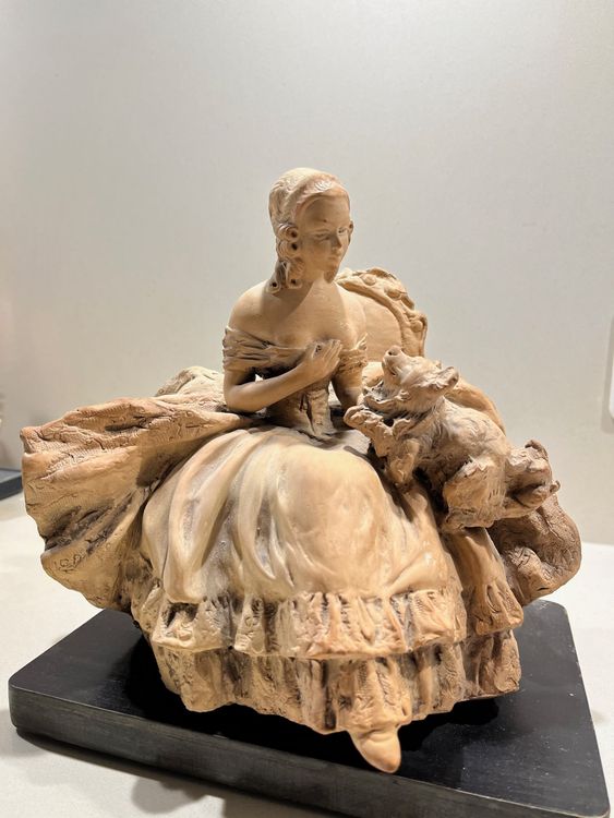 Dama in terracotta inizi '900 firmata R. Teglio 1