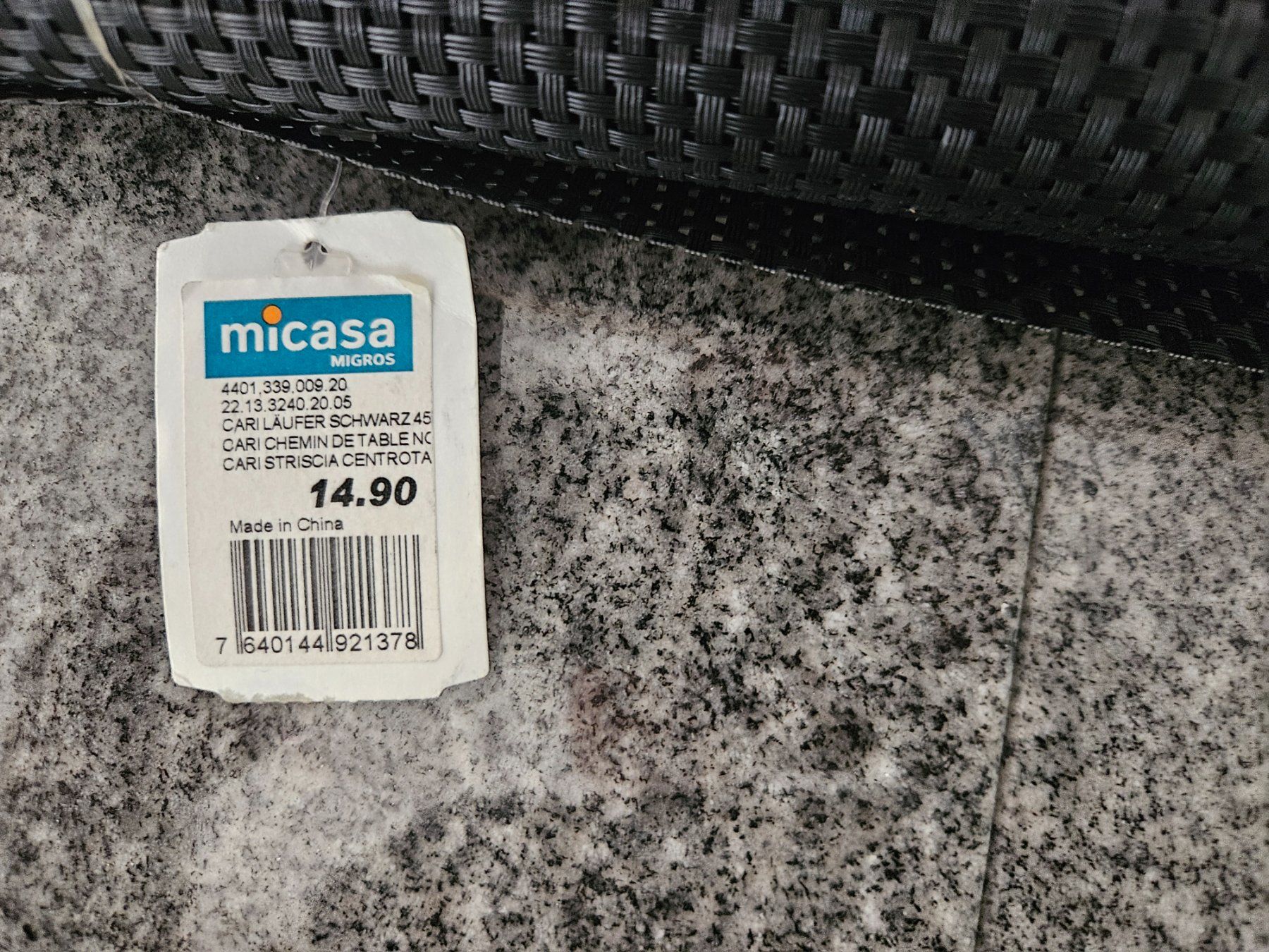 Micasa Set di tavolo e panche: Micasa Tischläufer schwarz neu – Nuovo e nell'imballaggio originale da Steinhausen venduto da Maria-Teresa.Ehrler 1