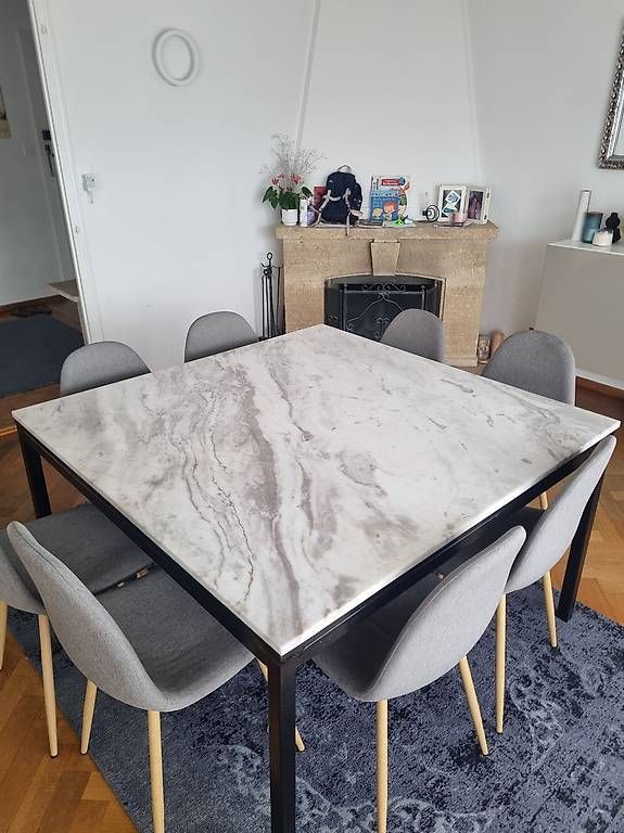 Tavoli: Table en marbre de Grèce sur mesure  – Usato da Pully venduto da Aibrahim 1