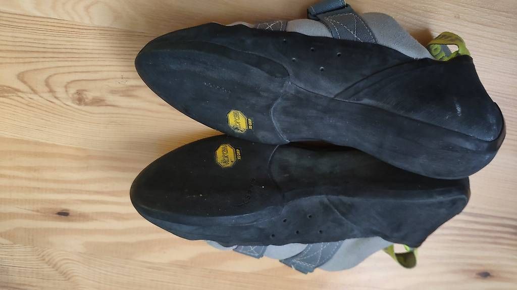 Scarpe da uomo: Kletterschuhe 38 – Usato da Heiden venduto da lup_vx75 1