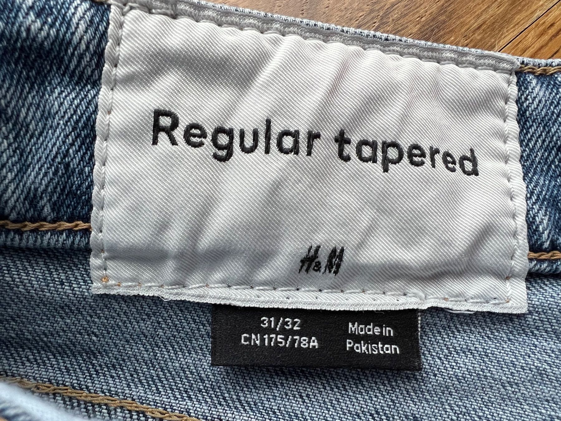 H&M Jeans: Jeans blau – Usato da Heitenried venduto da Tannenbaum25 4