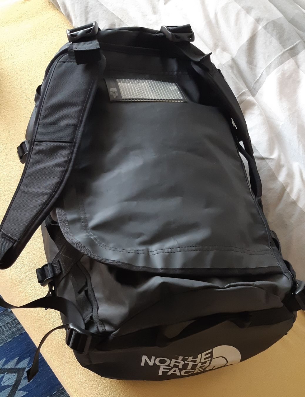North Face Sacs à dos: The North Face Base Camp Tasche/Rucksack, schwarz – D'occasion à St. Gallen par Corbiere1972