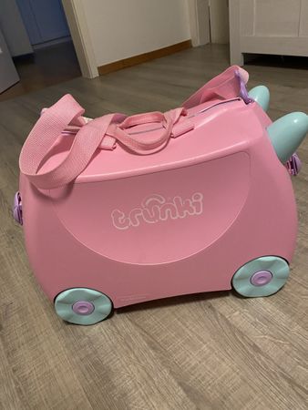 Amazon : valise cabine pour enfant Trunki rouge à 25,59
