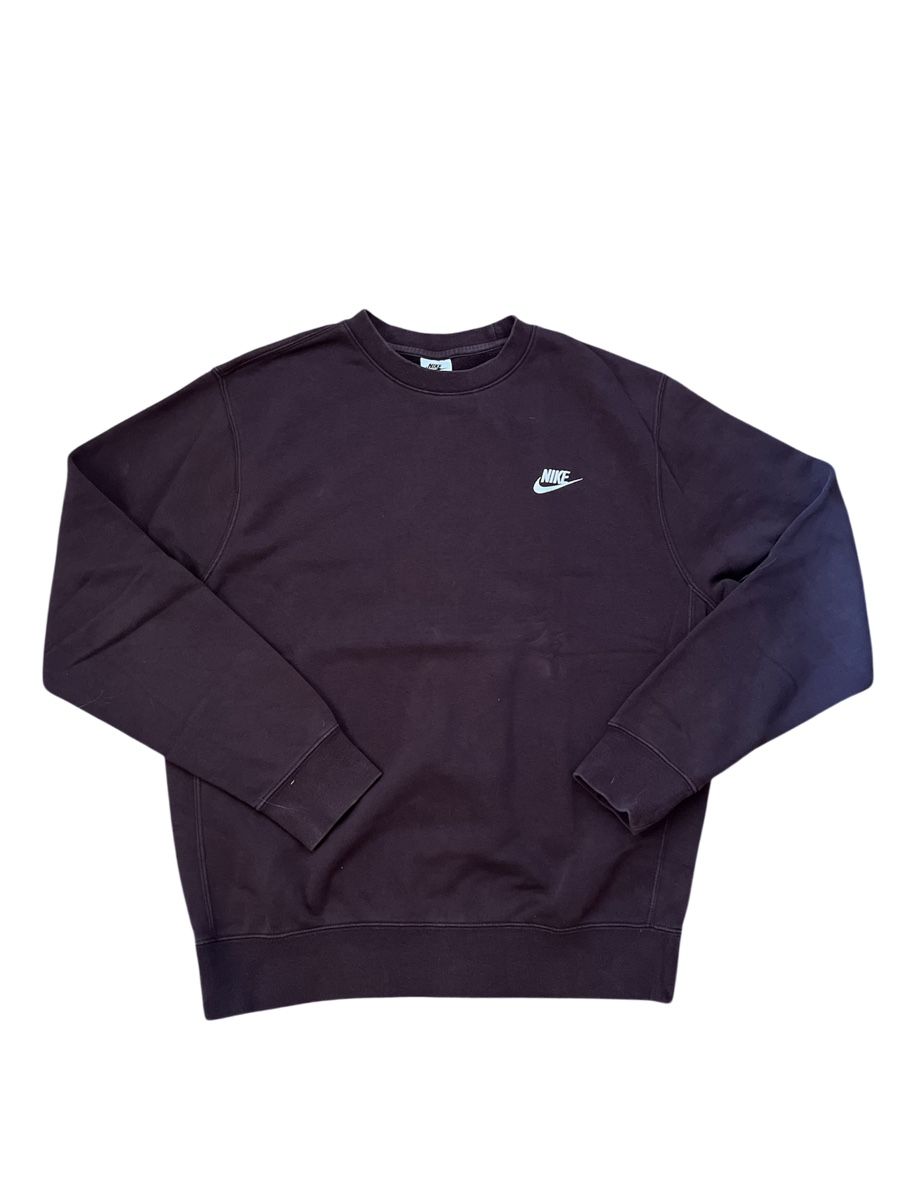 Nike Kleiderpakete: Ensemble Nike marron taille M - Idéal pour l'hiver – Gebraucht aus Baulmes von resel_.tm 1
