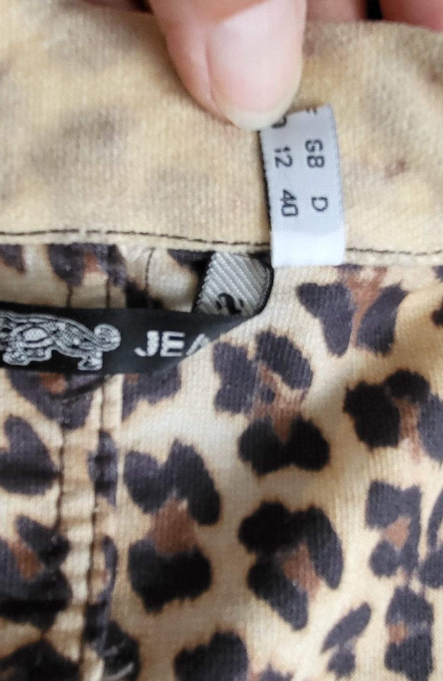 Giacche: Krizia Jeans Blazer Jacke Patchwork Leo Zebra Grösse 38/40 – Nuovo (secondo la descrizione) da Adlikon b.Regensdf venduto da YvZi 4