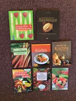 8 Kochbücher Beeren, Kürbis & Rhabarber, zum Teil neu