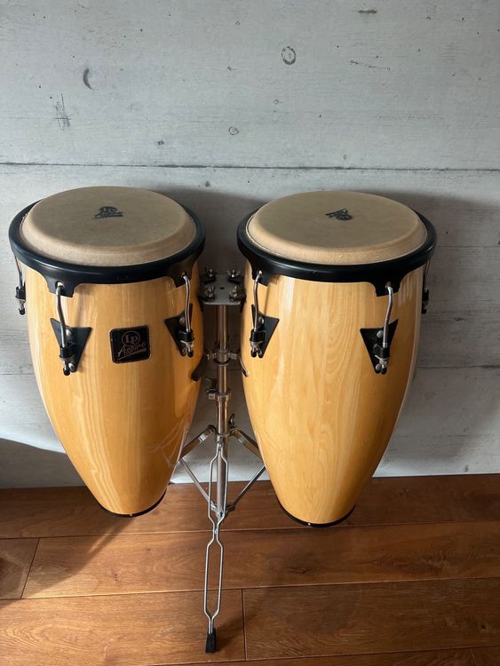 Congas (2 LP Congas mit Ständer) Kaufen auf Ricardo