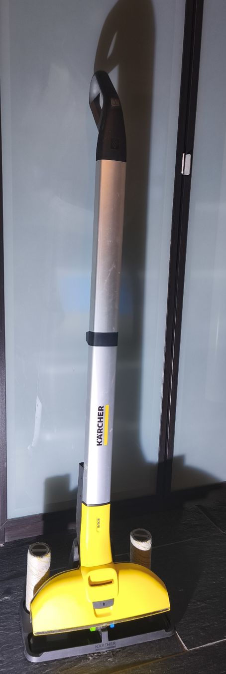 Kärcher Tutti gli attrezzi: Kärcher Cordless Electric Mop – Usato da Zürich venduto da Crowsfeet 1