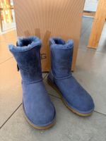 Neu!! Original UGG Bailey Button Kimono Boots