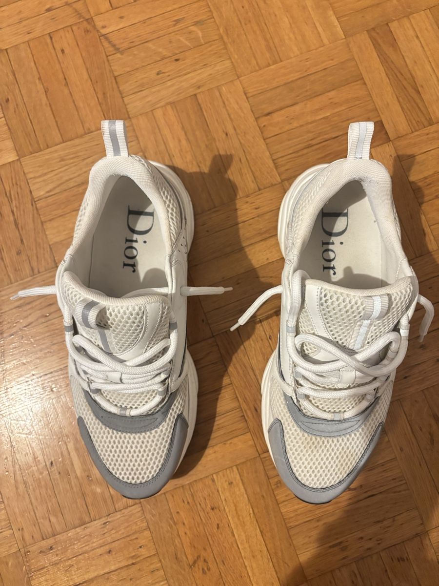 Dior Herrenschuhe: Dior Homme B22 blanches – Neu (gemäss Beschreibung) aus Chêne-Bougeries von sor_9rzp 1