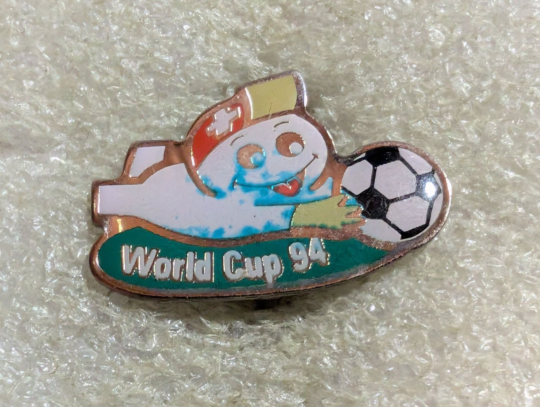 Placchette & Badge: Ansteckpin 3: Maga Bio – Usato da Oppligen venduto da Pin-Fall-Shop