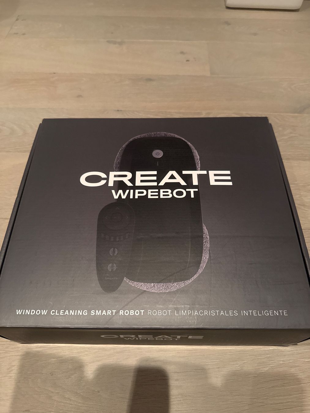 Autres articles pour la maison: Fensterputzroboter Create Wipebot, fast neu! – D'occasion à Schindellegi par butterfly242011