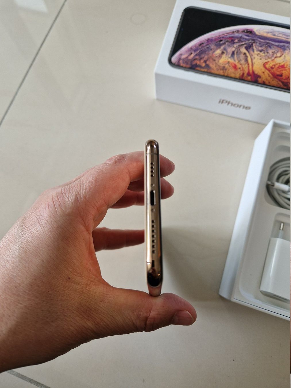 Apple Handys / Smartphones: iPhone Xs Max 64GB Gold 2314 – Gebraucht aus Münchenbuchsee von  8