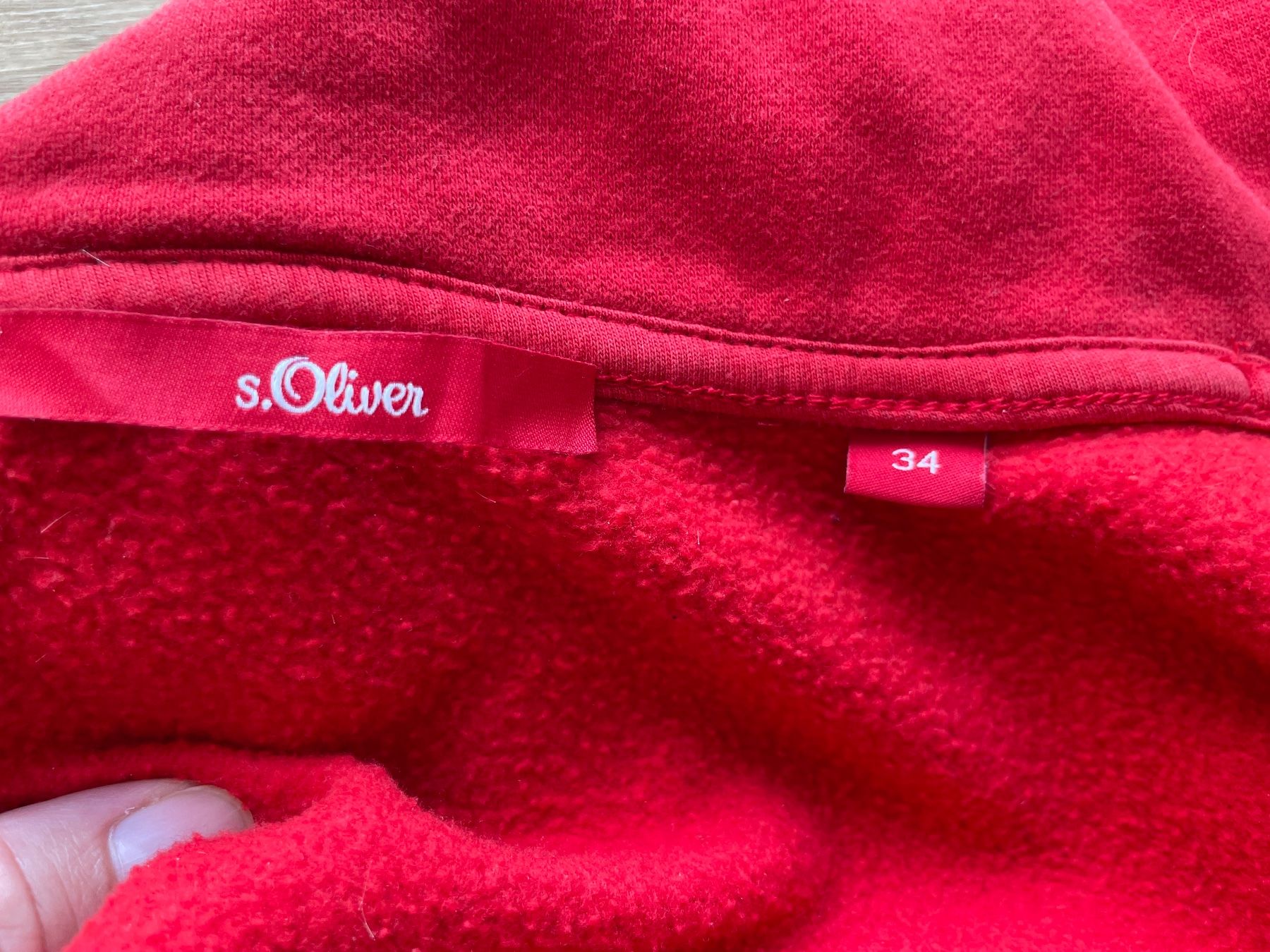 Maglioni & Felpe: Warme Pullover S.Oliver Größe S (34-36) – Usato da Safenwil venduto da Ludmila_2807 2
