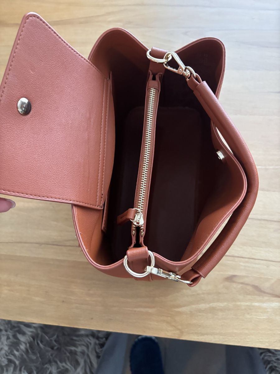 Valentino Borse da donna: Tasche Valentino – Usato da Zug venduto da Biki72 2