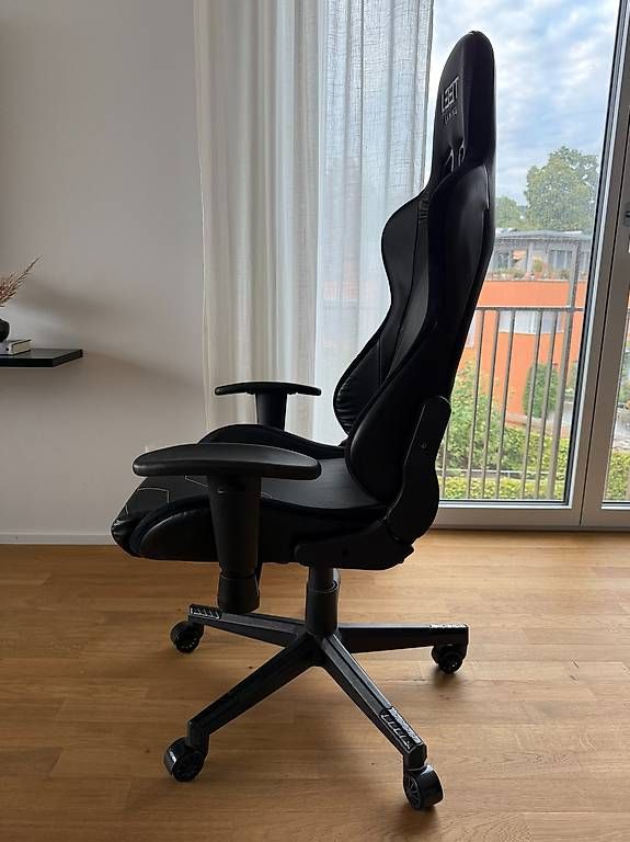 Sedie: LEET Gaming Stuhl – Usato da Bolligen venduto da supnic 2