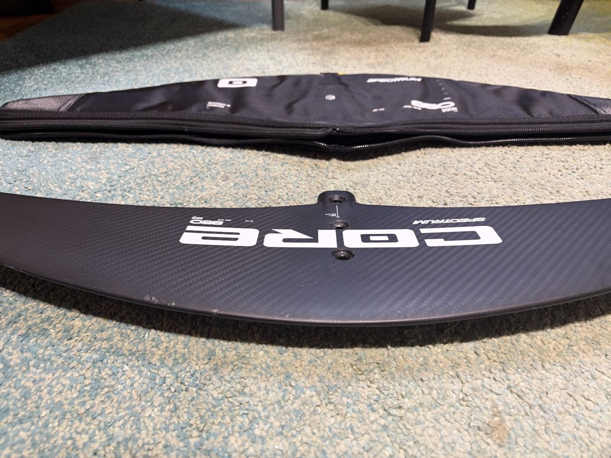 Core Tavole da surf e di nuoto: Core spectrum 850cm front wing foil – Usato da Nyon venduto da tor_6gr5 6