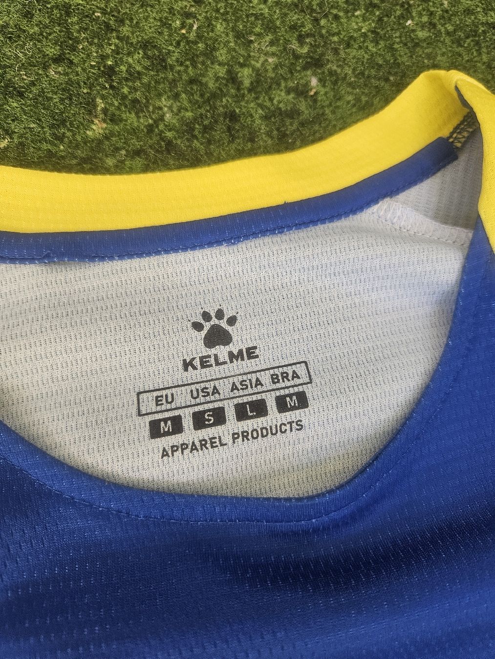 Canottiere & Pantaloni: Kelme Bosnien Trikot Gr.M – Usato da Emmenbrücke venduto da TopGato 2
